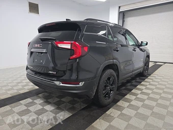 2024 GMC Terrain AT4 4SC - miniatura 4