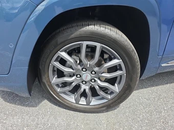 2024 GMC Terrain Denali 5SA - miniatura 8