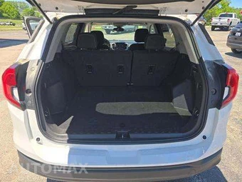 2024 GMC Terrain SLE 3SA - miniatura 15