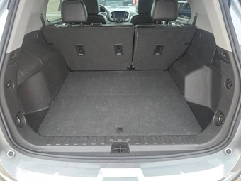 2024 GMC Terrain SLT 4SA - miniatura 16