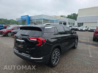 2024 GMC Terrain SLT 4SA - miniatura 3
