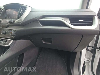 2024 GMC Terrain SLT 4SA - miniatura 16
