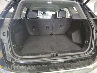 2024 GMC Terrain SLT 4SA - miniatura 16