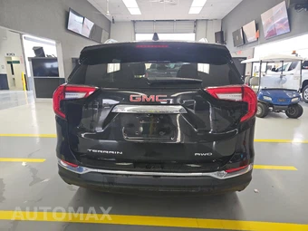 2024 GMC Terrain SLT 4SA - miniatura 5