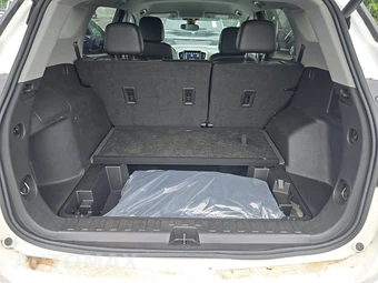 2024 GMC Terrain SLT 4SA - miniatura 16