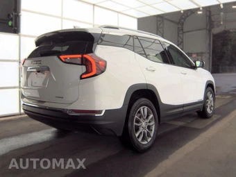 2024 GMC Terrain SLT 4SA - miniatura 4