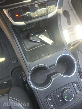 2024 GMC Terrain SLT 4SA - miniatura 8