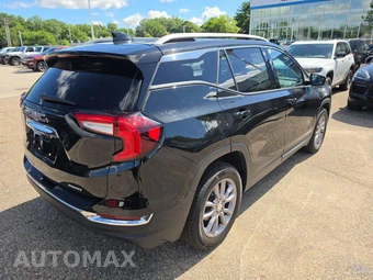 2024 GMC Terrain SLT 4SA - miniatura 3