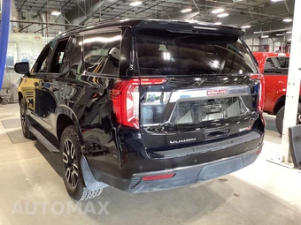 2024 GMC Yukon AT4 - miniatura 3