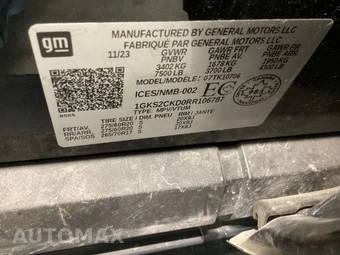 2024 GMC Yukon AT4 - miniatura 6