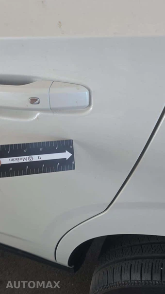 2024 GMC Yukon AT4 - miniatura 21