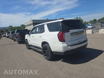 2024 GMC Yukon AT4 - miniatura 6