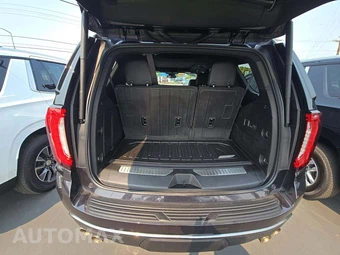 2024 GMC Yukon AT4 - miniatura 15