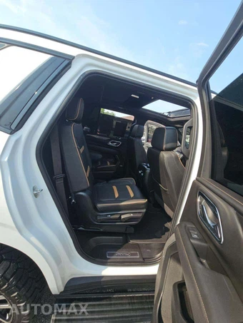 2024 GMC Yukon AT4 4SB - miniatura 17