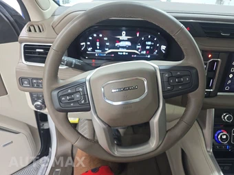 2024 GMC Yukon Denali - miniatura 10