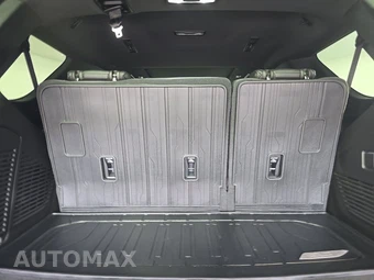 2024 GMC Yukon Denali - miniatura 17