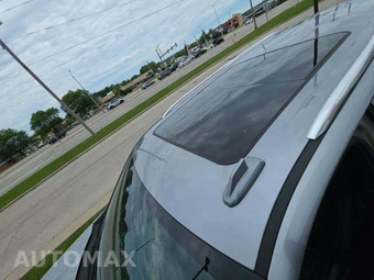 2024 GMC Yukon Denali - miniatura 12