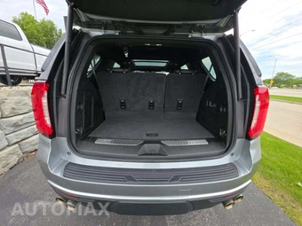 2024 GMC Yukon Denali - miniatura 15