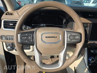 2024 GMC Yukon Denali - miniatura 10