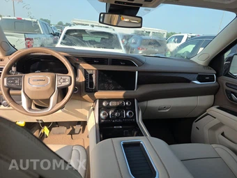 2024 GMC Yukon Denali - miniatura 11