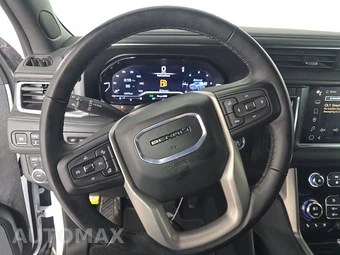 2024 GMC Yukon Denali - miniatura 10