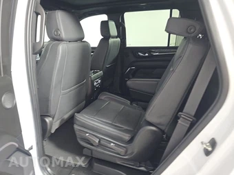 2024 GMC Yukon Denali - miniatura 13