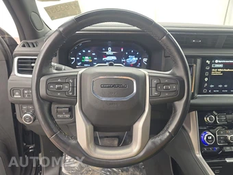 2024 GMC Yukon Denali - miniatura 10