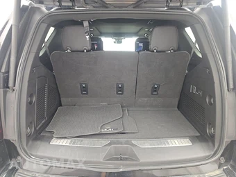 2024 GMC Yukon Denali - miniatura 17