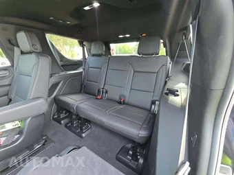 2024 GMC Yukon Denali 5SA - miniatura 14