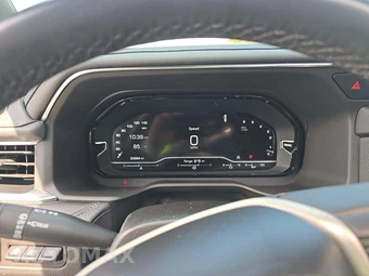 2024 GMC Yukon Denali 5SA - miniatura 9