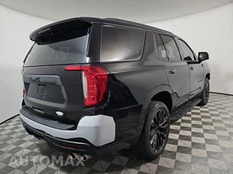2024 GMC Yukon Denali 5SA - miniatura 4