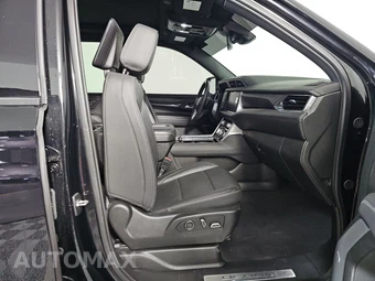2024 GMC Yukon Denali 5SA - miniatura 8