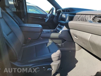 2024 GMC Yukon Denali 5SA - miniatura 8