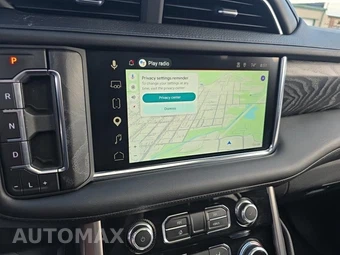 2024 GMC Yukon Denali 5SA - miniatura 24