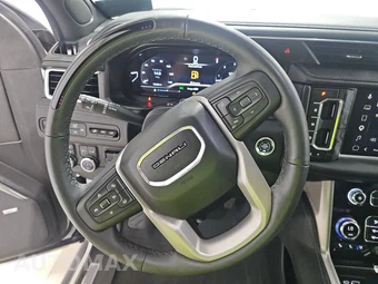 2024 GMC Yukon Denali 5SA - miniatura 10