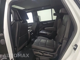 2024 GMC Yukon Denali 5SA - miniatura 13