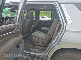 2024 GMC Yukon Denali 5SA - miniatura 10