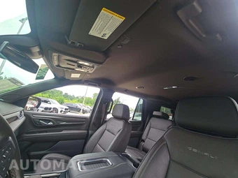 2024 GMC Yukon Denali 5SA - miniatura 8
