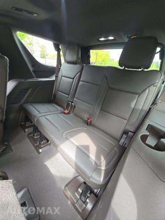 2024 GMC Yukon Denali 5SA - miniatura 15
