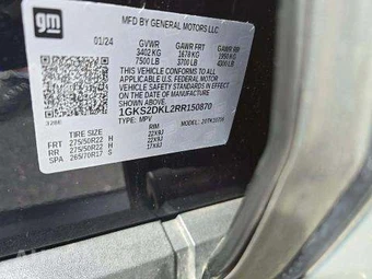2024 GMC Yukon Denali 5SA - miniatura 6