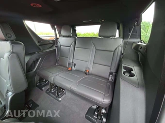 2024 GMC Yukon Denali 5SA - miniatura 14