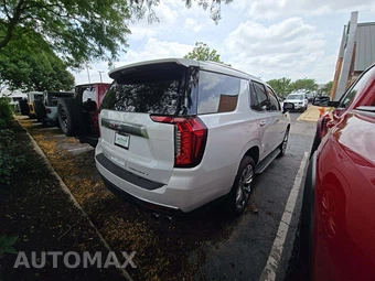 2024 GMC Yukon Denali 5SA - miniatura 3