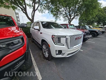 2024 GMC Yukon Denali 5SA - miniatura 4