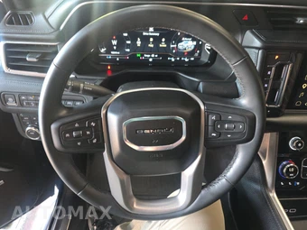 2024 GMC Yukon Denali 5SA - miniatura 16