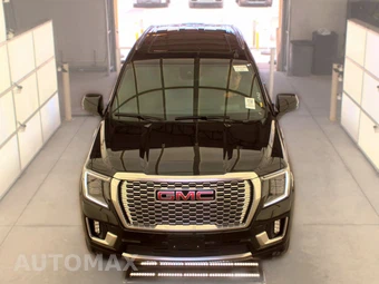2024 GMC Yukon Denali 5SA - miniatura 2