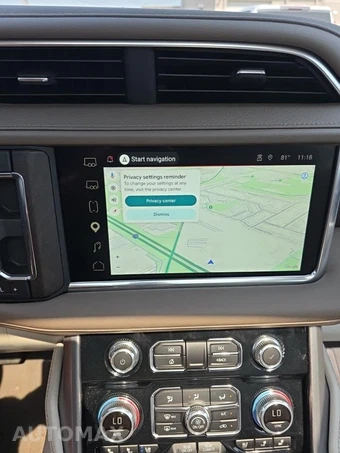 2024 GMC Yukon Denali 5SA - miniatura 24