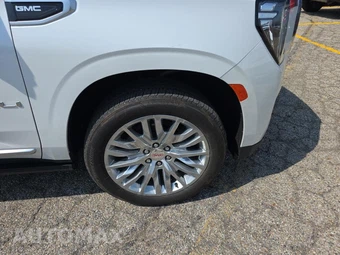 2024 GMC Yukon Denali 5SA - miniatura 9