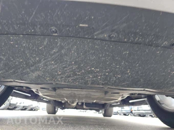 2024 GMC Yukon Denali 5SA - miniatura 21