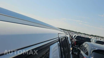 2024 GMC Yukon Denali 5SA - miniatura 33
