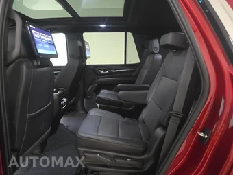 2024 GMC Yukon Denali 5SA - miniatura 13